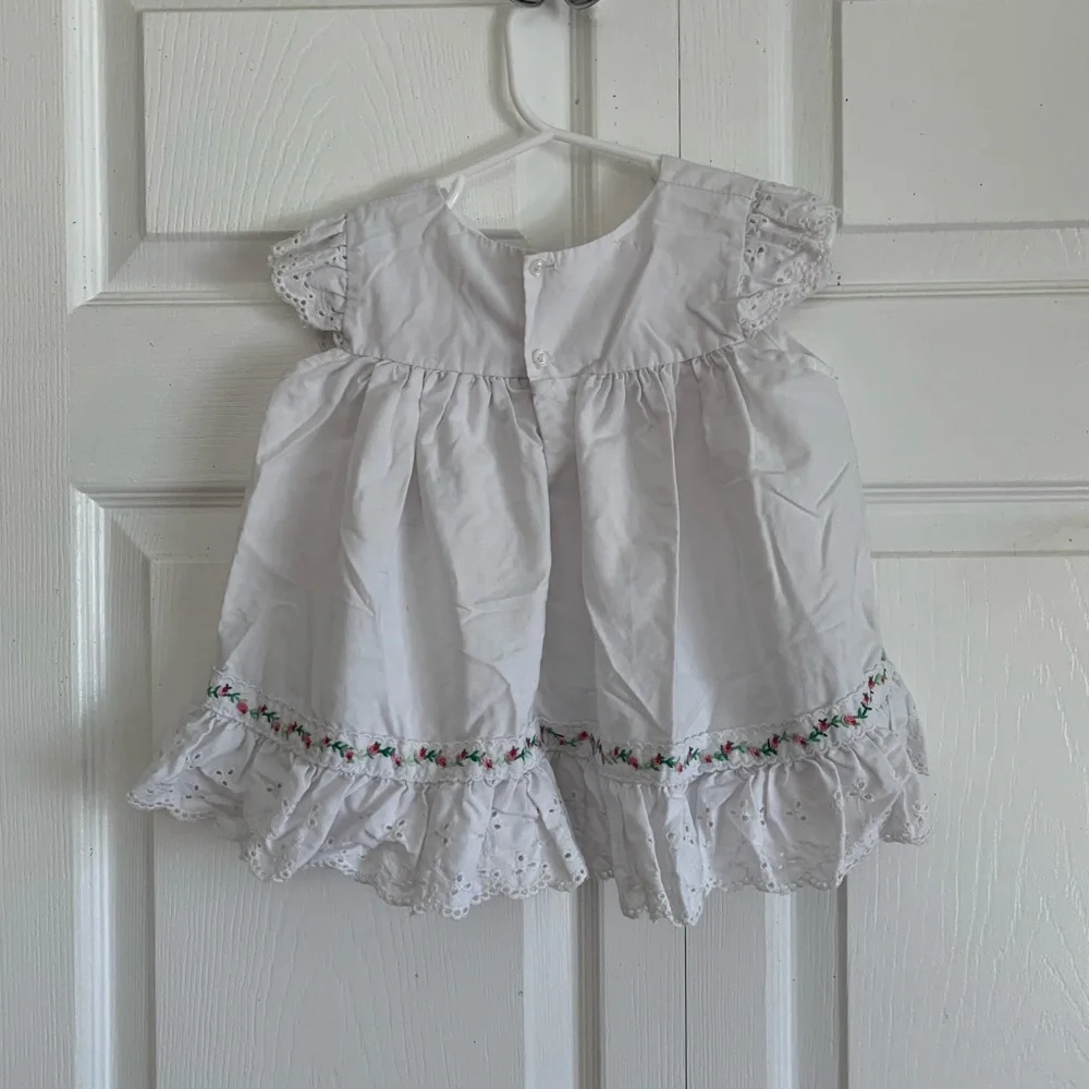 Vintage baby girl‎ white lace embroidered dress